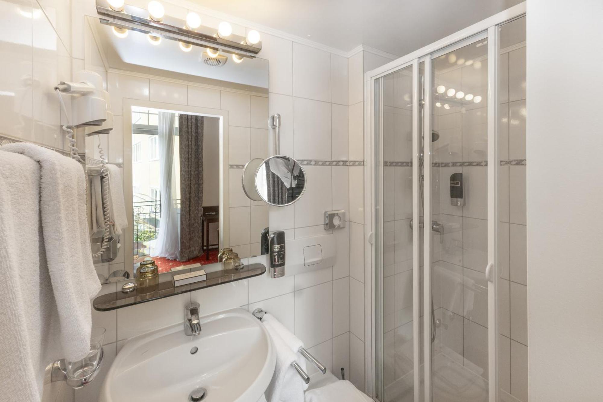 Hotel Viktoria Schoenbrunn Βιέννη Δωμάτιο φωτογραφία