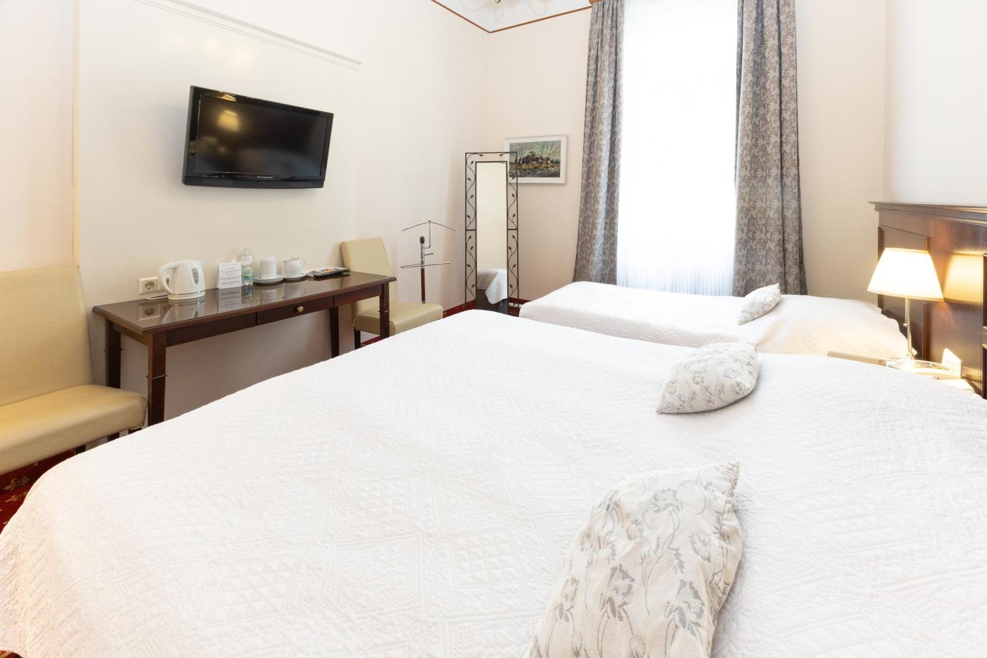 Hotel Viktoria Schoenbrunn Βιέννη Δωμάτιο φωτογραφία